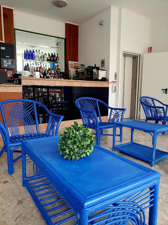 Albergo B&B Serafini Rimini Exteriör bild