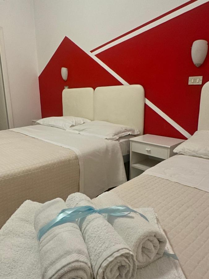 Albergo B&B Serafini Rimini Exteriör bild