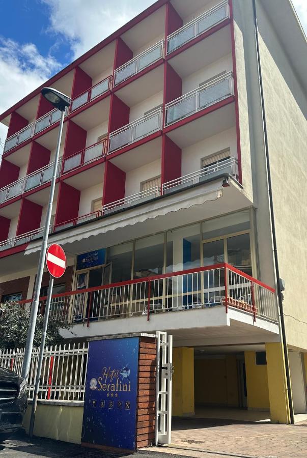 Albergo B&B Serafini Rimini Exteriör bild