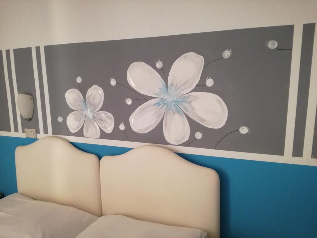 Albergo B&B Serafini Rimini Exteriör bild